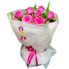 thumb-buque-com-rosas-e-altromelias-pantera-cor-de-rosa-3